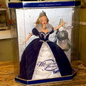 Millennium Princess 2000 Barbie Doll Special Edition Millennium Keepsake Mint